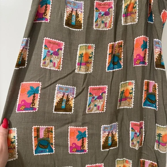 🎨Petal & Pup Postcard/Stamp Printed Maxi Dress - Picture 9 of 10